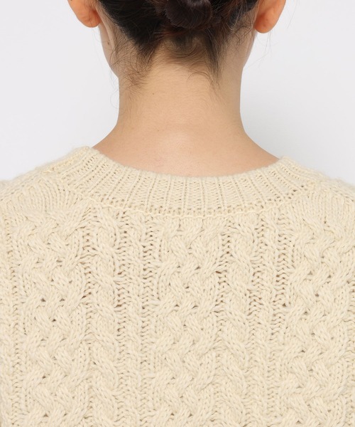 LOWRYS FARM（ローリーズファーム）の「ケーブルフリンジSHORT丈　588920（ポロシャツ・レディース・アイボリー/レッド/ブラウン・FREE）」の16枚目の写真