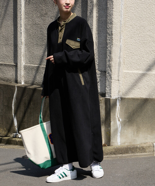 プリーツプリーズ ロングワンピース 限定展開 FREAK'S STORE OUTDOORS サイドジップ フリース ワンピース