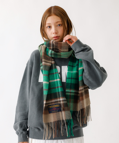 TWEED MILL（ツイードミル）の「【TWEEDMILL/ツイードミル】大判チェック柄ストール/ユニセックス/Large Stole 70-190（マフラー・メンズ・イエロー系その他/グレー系その他/ブラウン系その他/レッド系その他/ブルー系その他・フリー）」の15枚目の写真
