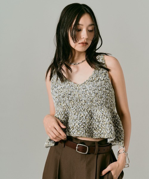 W:Huku(フーク)の「メランジ ニット ペプラム ビスチェ / Melange Knit Peplum Bustier(ニット/セーター・レディース・グリーン系/オフホワイト/ブラック・FREE)」の4枚目の写真