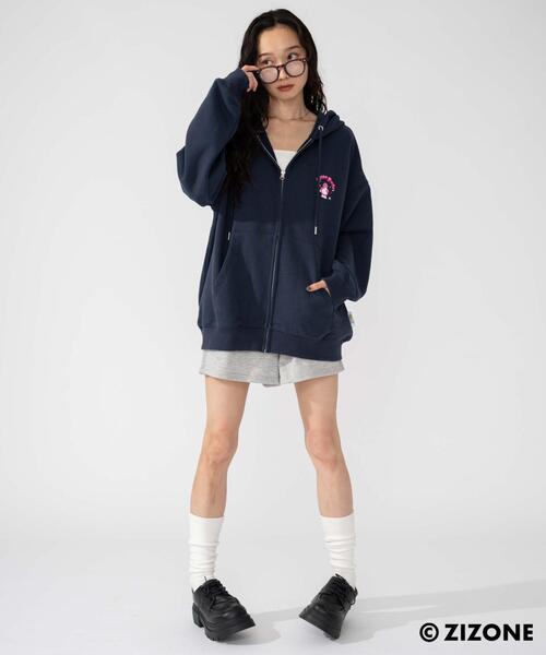 WEGO(ウィゴー)の「WEGO/ZIZONE別注グラフィックZIPパーカー(パーカー・メンズ・ネイビー/アッシュグレー・MEDIUM/LARGE)」の4枚目の写真