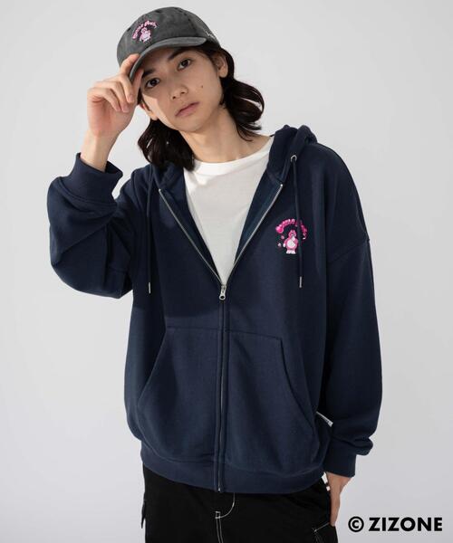 WEGO(ウィゴー)の「WEGO/ZIZONE別注グラフィックZIPパーカー(パーカー・メンズ・ネイビー/アッシュグレー・MEDIUM/LARGE)」の7枚目の写真