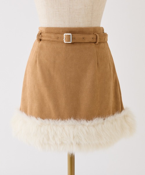 one after another NICE CLAUP（ワンアフターアナザーナイスクラップ）の「ムートンミニスカート/セットアップアウターあり（スカート・レディース・キャメル/オフホワイト/グレー・FREE）」の6枚目の写真