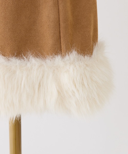 one after another NICE CLAUP（ワンアフターアナザーナイスクラップ）の「ムートンミニスカート/セットアップアウターあり（スカート・レディース・キャメル/オフホワイト/グレー・FREE）」の8枚目の写真