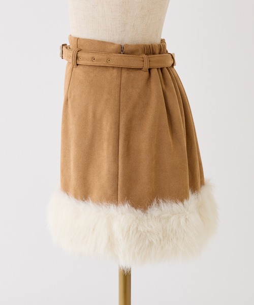one after another NICE CLAUP（ワンアフターアナザーナイスクラップ）の「ムートンミニスカート/セットアップアウターあり（スカート・レディース・キャメル/オフホワイト/グレー・FREE）」の11枚目の写真