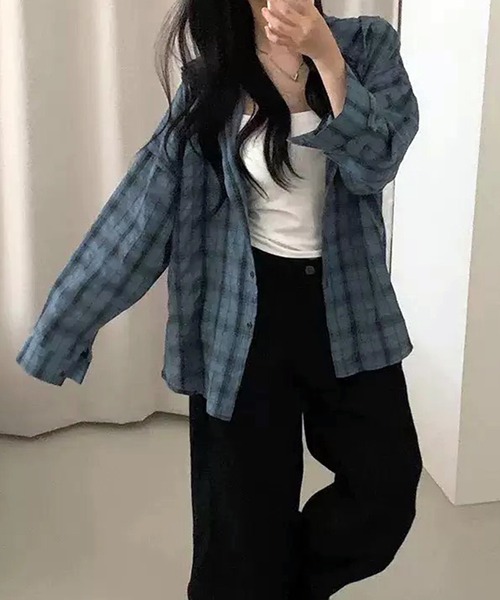 VIBGYOR(ヴィブジョー)の「ルーズフードチェックシャツ/韓国 ストリート(CZ)(シャツ/ブラウス・レディース・ブルー/グレー/ブラック/アイボリー・FREE)」の16枚目の写真