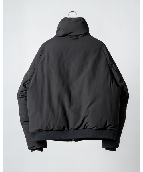 KUUUPY（クーピー）の「High-Neck Volume Padded Jacket - ハイネックボリュームパデッドジャケット（ダウンジャケット/コート・メンズ・ブラック/グレー・SMALL/MEDIUM/LARGE）」の3枚目の写真
