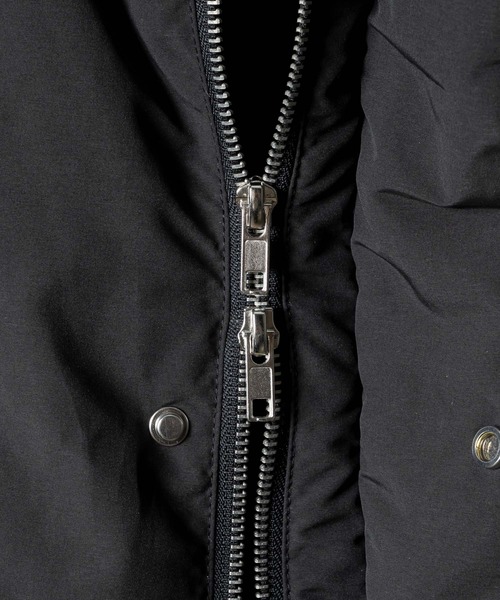KUUUPY（クーピー）の「High-Neck Volume Padded Jacket - ハイネックボリュームパデッドジャケット（ダウンジャケット/コート・メンズ・ブラック/グレー・SMALL/MEDIUM/LARGE）」の10枚目の写真