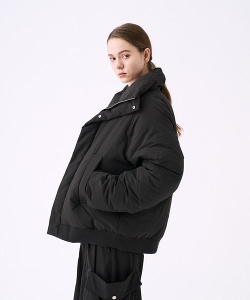 KUUUPY（クーピー）の「High-Neck Volume Padded Jacket - ハイネックボリュームパデッドジャケット（ダウンジャケット/コート・メンズ・ブラック/グレー・SMALL/MEDIUM/LARGE）」の18枚目の写真