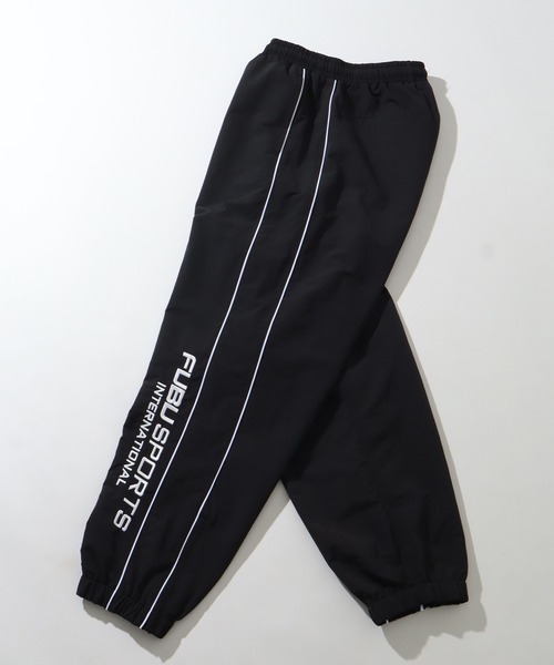 FUBU（ フブ）の「【FUBU/フブ】 Nylon Track Pants / ナイロン トラック パンツ（その他パンツ・メンズ・ブラック/チャコールグレー/ホワイト・M/L/XL）」の4枚目の写真