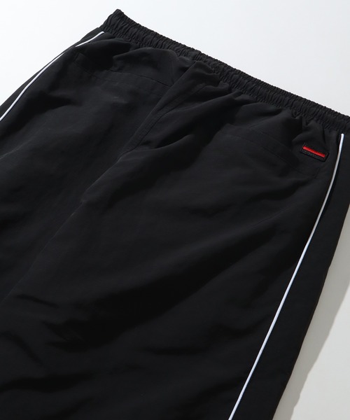 FUBU（ フブ）の「【FUBU/フブ】 Nylon Track Pants / ナイロン トラック パンツ（その他パンツ・メンズ・ブラック/チャコールグレー/ホワイト・M/L/XL）」の14枚目の写真