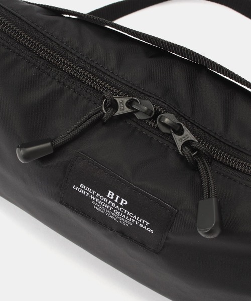 BAGSINPROGRESS（バッグズインプログレス）の「《WEB限定追加》【BAGS IN PROGRESS】FANNY PACK CROSSBODY（ショルダーバッグ・レディース・ブラック・FREE）」の13枚目の写真