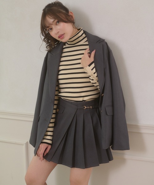 Ambre Neige(アンブルネージュ)の「gold button hige neck rib knit tops / ゴールドボタンハイネックリブニットトップス(ニット/セーター・レディース・ボルドー/ダークブラウン/ブラック/ホワイト系その他/アイボリー・FREE)」の1枚目の写真