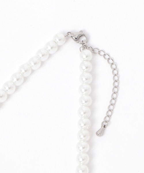 BAYFLOW（ベイフロー）の「ステンレスハートパールネックレス（ネックレス・レディース・ライトグレー/イエロー・FREE）」の4枚目の写真