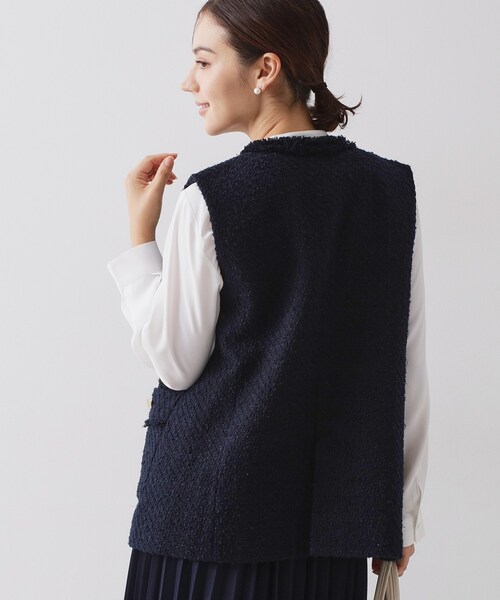 OPAQUE.CLIP（オペークドットクリップ）の「≪通勤・セレモニー対応≫ツイードジレ【洗える】（ベスト・レディース・ネイビー/ブラック系3・42/40/38/36）」の5枚目の写真