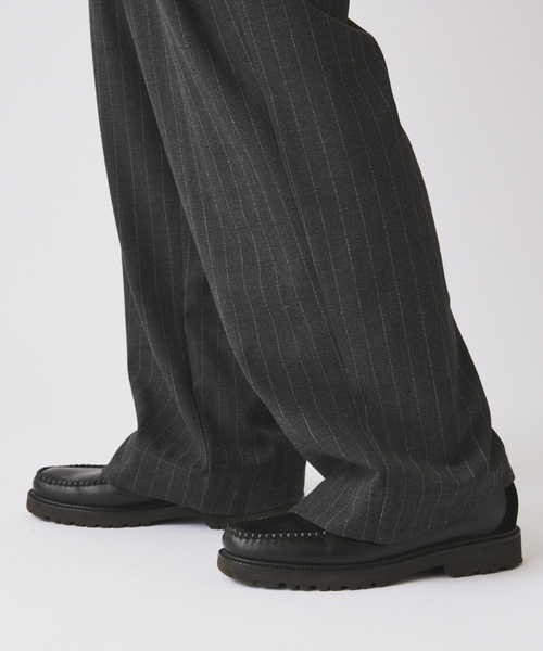 JOURNAL STANDARD relume(ジャーナルスタンダード レリューム)の「ヒールカット ルーズ ストライプ スラックス(スラックス・メンズ・チャコールグレー/ブラウン・LARGE/MEDIUM/SMALL)」の9枚目の写真
