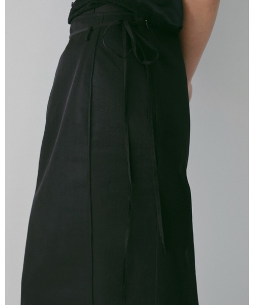 anuke（アンヌーク）の「Sheer Knit Skirt（スカート・レディース・ブラック/アイボリー・FREE）」の7枚目の写真