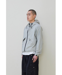 BER DE NOIR（ベールドノワール）の「スリットウィンドブレーカーアノラックジャケット（グレー）（ナイロンジャケット）」