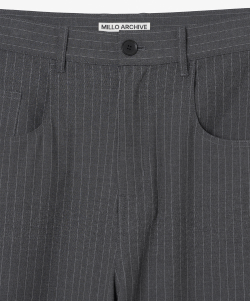 Millo Archive（ミロ アーカイブ）の「リフレクトストライプパンツ[チャコール]（スラックス・メンズ・その他・SMALL/MEDIUM/LARGE/X-LARGE）」の2枚目の写真
