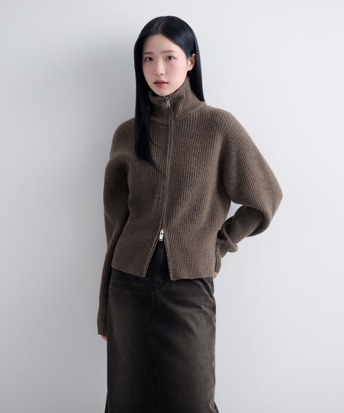 MUSINSA STANDARD WOMAN（ムシンサスタンダードウーマン）の「ウィメンズラムウールリブニットジップアップ[ヘッダーブラウン]（カーディガン/ボレロ・レディース・その他・SMALL/MEDIUM/LARGE）」の2枚目の写真