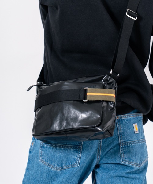 Jack Gomme(ジャックゴム)の「【JACK GOMME】ショルダーバッグ メッセンジャーバッグ RIGA Sac besace(ショルダーバッグ・メンズ・ベージュ/ブラック・FREE)」の7枚目の写真