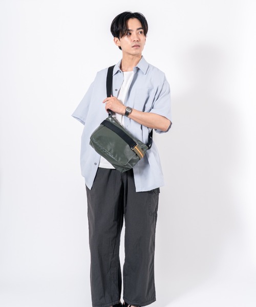 Jack Gomme(ジャックゴム)の「【JACK GOMME】ショルダーバッグ メッセンジャーバッグ RIGA Sac besace(ショルダーバッグ・メンズ・ベージュ/ブラック・FREE)」の16枚目の写真