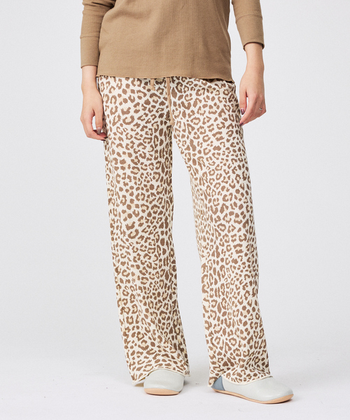 FRUIT OF THE LOOM（フルーツオブザルーム）の「【FRUIT OF THE LOOM/フルーツ オブ ザ ルーム】【上下2点セット】ワッフルルームウエアアニマル/アニマル/ギフト/おうち/パジャマ【WEB限定】（ルームウェア/パジャマ・レディース・ブラック/グレー/ブラウン・M/L）」の6枚目の写真