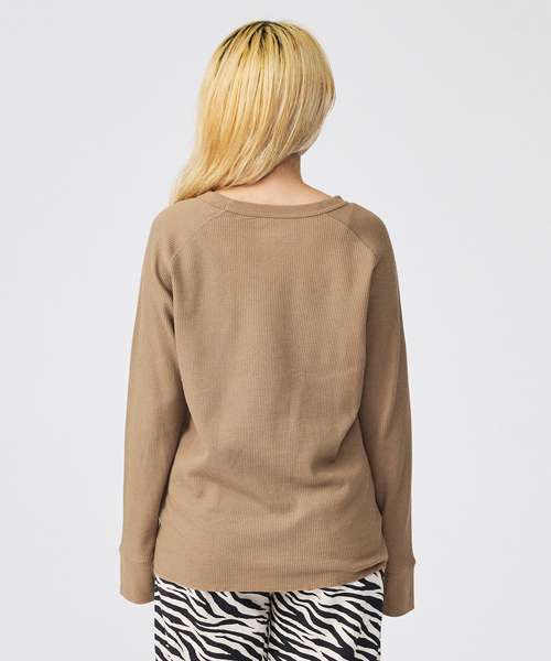 FRUIT OF THE LOOM（フルーツオブザルーム）の「【FRUIT OF THE LOOM/フルーツ オブ ザ ルーム】【上下2点セット】ワッフルルームウエアアニマル/アニマル/ギフト/おうち/パジャマ【WEB限定】（ルームウェア/パジャマ・レディース・ブラック/グレー/ブラウン・M/L）」の15枚目の写真