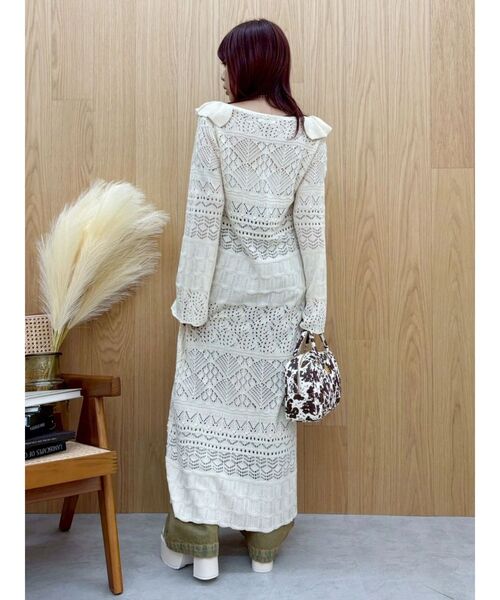 EVRIS（エヴリス）の「オープンニットロングカーディガン（カーディガン/ボレロ・レディース・アイボリー/ブラック/ブルー・FREE）」の16枚目の写真