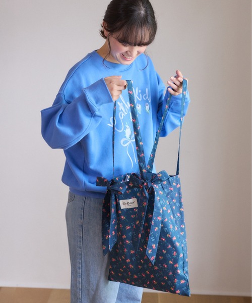Cath Kidston（キャスキッドソン）の「【ZOZO限定】リボントートバッグ（トートバッグ・レディース・アイボリー/ネイビー・FREE）」の8枚目の写真