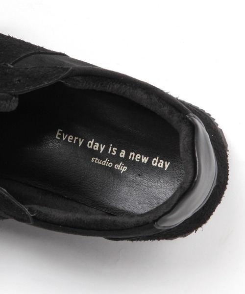 studio CLIP（スタディオクリップ）の「【撥水・消臭・抗菌防臭】軽らく撥水スエードスニーカー（スニーカー・レディース・ベージュ/ダークブラウン/ブラック・LARGE/MEDIUM）」の22枚目の写真