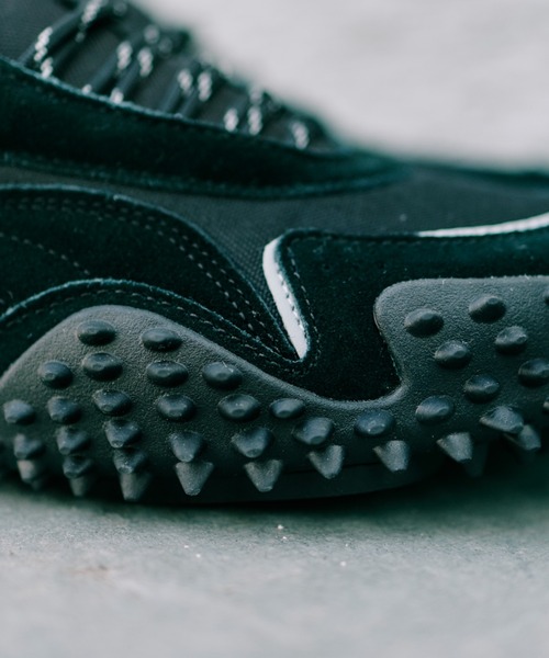 PUMA（プーマ）の「MOSTRO XC PRIME　404336（スニーカー・メンズ・ブラック・26.0cm/26.5cm/27.0cm/27.5cm/28.0cm/28.5cm/23.5cm/23.0cm/25.5cm/25.0cm/24.5cm/24.0cm/29.0cm）」の3枚目の写真