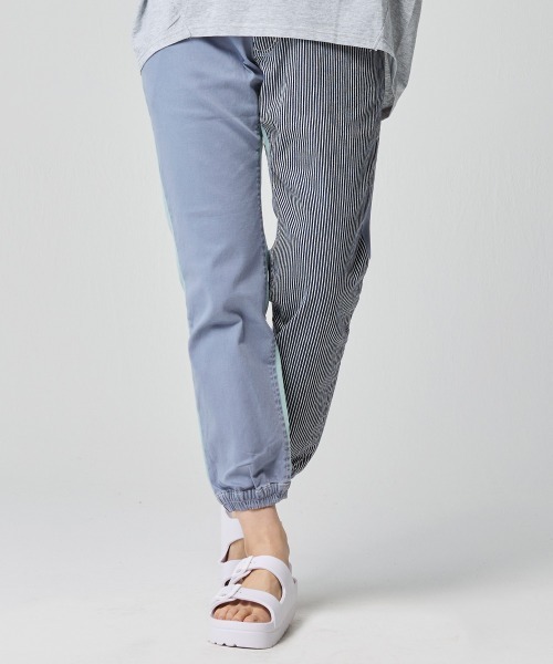 KRIFF MAYER Lady's Collection（クリフメイヤーレディースコレクション）の「マルチカラージョガーパンツ（その他パンツ・レディース・サックスブルー/ダークブルー/ナチュラル・LARGE/MEDIUM）」の2枚目の写真