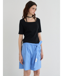 LE YIEL（ルイエル）の「スクエアネックストリングTシャツ_ブラック（Tシャツ/カットソー）」