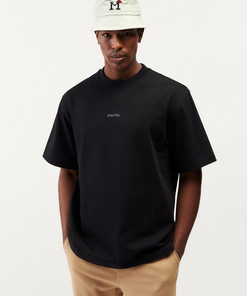 MAYOL(マイヨール)の「ロゴ刺繍半袖クルーネック_ブラック(Tシャツ/カットソー・メンズ・その他・X-LARGE)」の1枚目の写真