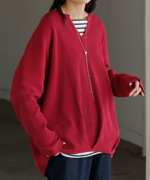 HUG.U(ハグユー)の「綿100% オリガミキーネックドルマンニット(ニット/セーター・レディース・パープル/ブラウン/レッド/グレー/ブラック/ブルー/ライム/ホワイト・FREE)」の8枚目の写真