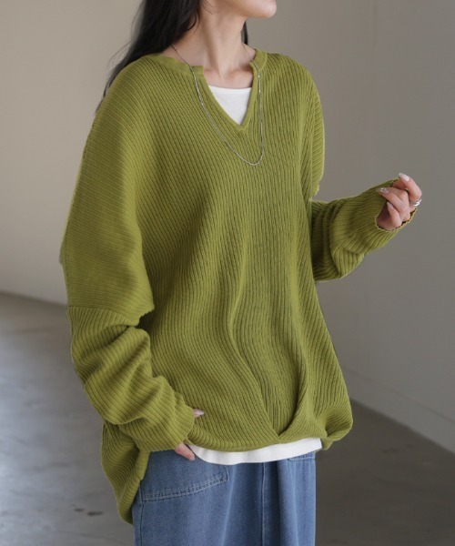 HUG.U(ハグユー)の「綿100% オリガミキーネックドルマンニット(ニット/セーター・レディース・パープル/ブラウン/レッド/グレー/ブラック/ブルー/ライム/ホワイト・FREE)」の5枚目の写真