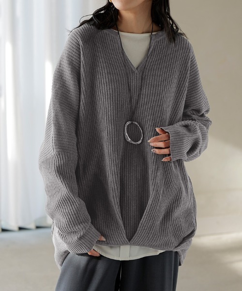 HUG.U(ハグユー)の「綿100% オリガミキーネックドルマンニット(ニット/セーター・レディース・パープル/ブラウン/レッド/グレー/ブラック/ブルー/ライム/ホワイト・FREE)」の19枚目の写真