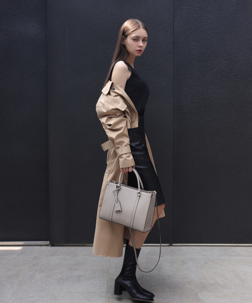 BANABANA（バナバナ）の「牛革マゴAトート＆クロスバッグ（トートバッグ・レディース・ブラック/その他/グレー系その他・FREE）」の5枚目の写真