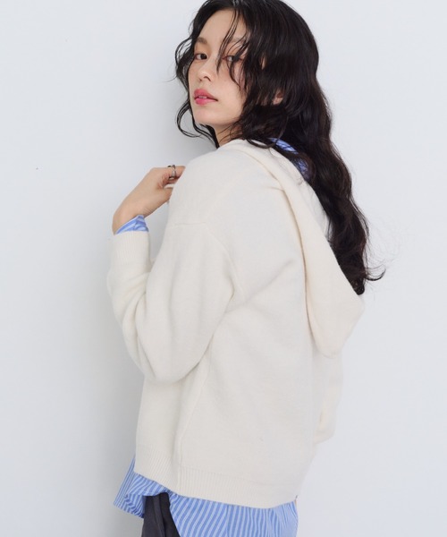 Shelly island(シェリーアイランド)の「フーディーニットカーディガン(パーカー・レディース・ブルー/ブラック/ホワイト/イエロー・FREE)」の2枚目の写真