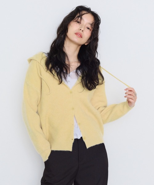 Shelly island(シェリーアイランド)の「フーディーニットカーディガン(パーカー・レディース・ブルー/ブラック/ホワイト/イエロー・FREE)」の6枚目の写真