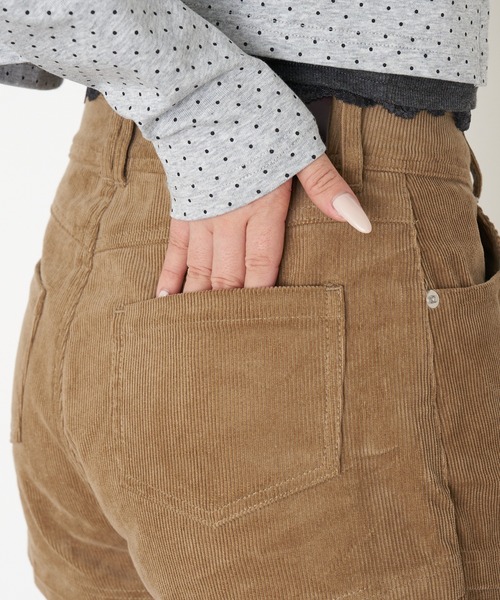 RAY CASSIN（レイカズン）の「レイヤードコーデュロイショートパンツ（その他パンツ・レディース・ベージュ/ネイビー/キャメル・S/M）」の9枚目の写真