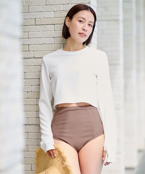 UR'S（ユアーズ）の「3点セット/ショートパンツ×カップ付長袖ビキニ/水着（水着・レディース・アイボリー/ブラック/チャコール/モカ・M/S/L）」の2枚目の写真