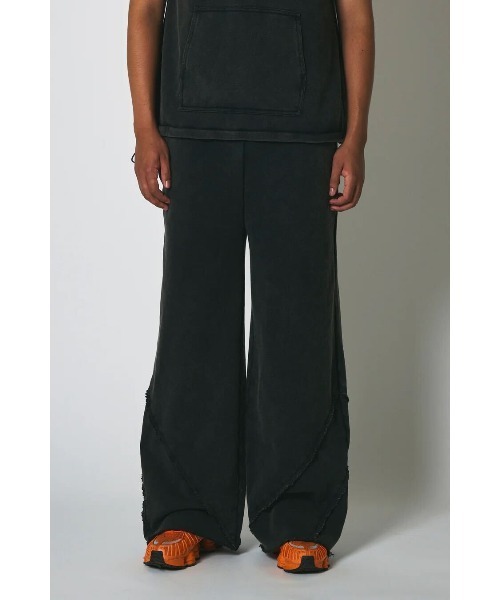 CREO STORE(クレオストア)の「【IAMU】Unisex Vintage Jersey Pants ヴィンテージスウェットパンツ(ユニセックス)(スウェットパンツ・レディース・ネイビー/チャコールグレー・FREE)」の2枚目の写真