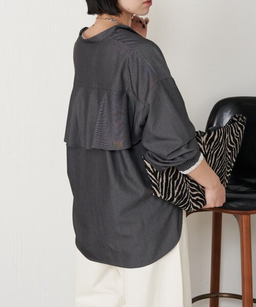 Jena espace merveilleux(ジェナ エスパスメルヴェイユ)の「【後ろ姿で魅せる】バックラッフルシャツ(シャツ/ブラウス・レディース・ブラック/イエロー/ベージュ・FREE)」の13枚目の写真