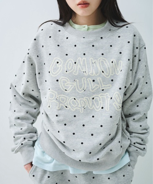 common gull products.(コモンガルプロダクツ)の「ブランコに乗ったcommon gull product. sweat 26spring.(スウェット・レディース・ライトブルー/アイボリー/杢グレー/グレー/ミント/ネイビー・SMALL/MEDIUM/LARGE)」の4枚目の写真