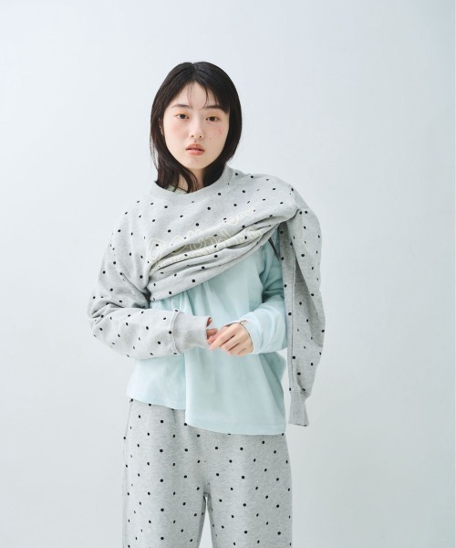 common gull products.(コモンガルプロダクツ)の「ブランコに乗ったcommon gull product. sweat 26spring.(スウェット・レディース・ライトブルー/アイボリー/杢グレー/グレー/ミント/ネイビー・SMALL/MEDIUM/LARGE)」の8枚目の写真