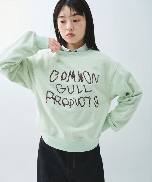 ブランコに乗ったcommon gull products.（コモンガルプロダクツ）の「ブランコに乗った gull common スウェット グレー products トップス
