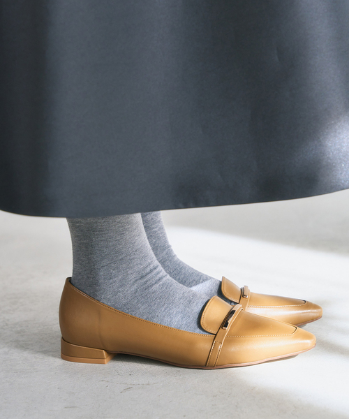 LE TALON（ルタロン）の「フレンチスクエアメタルローファー（ローファー・レディース・アイボリー/ブラック系その他/キャメル・25cm/24.5cm/24cm/23.5cm/23cm/22.5cm/22cm）」の3枚目の写真