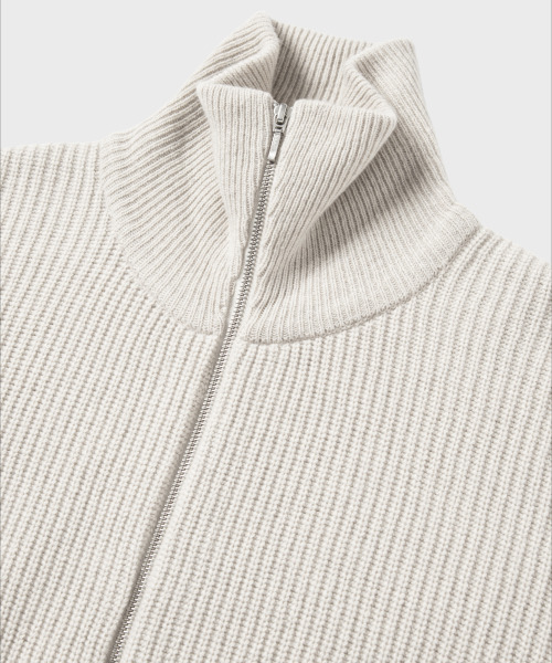 NONBLANK(ノンブランク)の「ルーズフィットジップアップカラーニット_クリームベージュ(ニット/セーター・メンズ・クリーム・M/L/XL)」の4枚目の写真